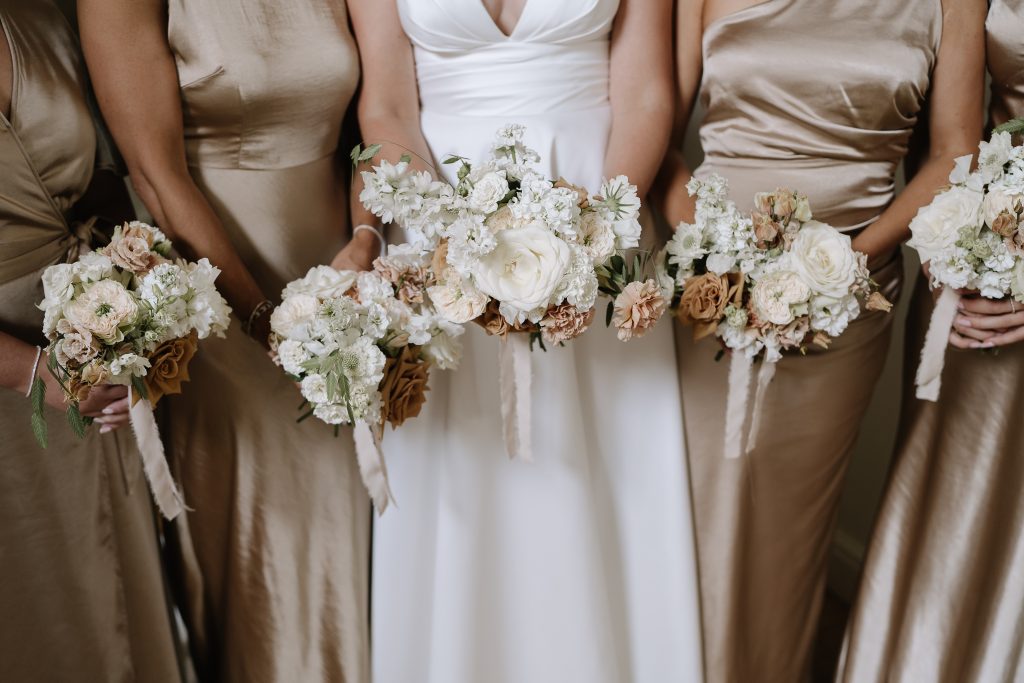 Bridal and Bridemsaids bouquet for luxury wedding day